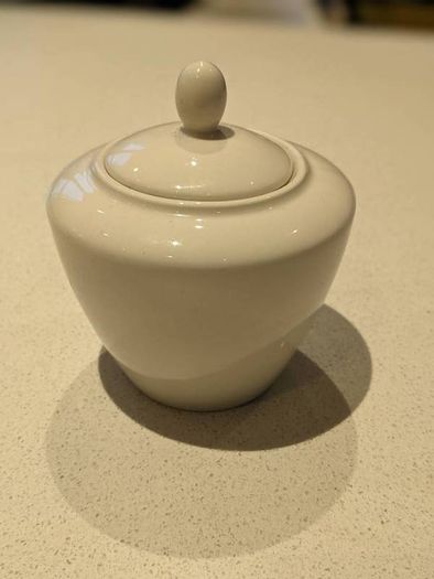 30 Steelite 7oz white covered sugar bowl sold individually