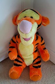 Jumbo Tigger 18 inch (Fisher Price, Mattel, Disney)