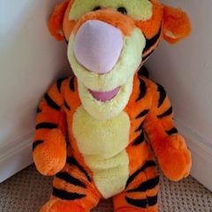 Jumbo Tigger 18 inch (Fisher Price, Mattel, Disney)