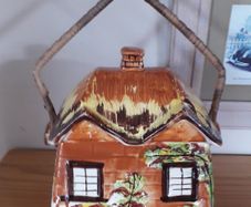 COTTAGE - Biscuit Cookie Barrel