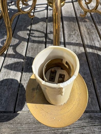 Brass 10 arm Chandelier/Ceiling light