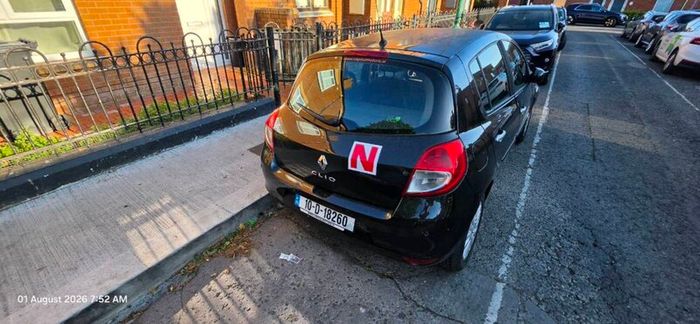 Renault Clio 2010 Automatic