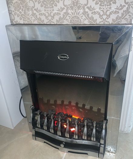 Dimplex living room electric stove