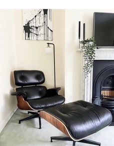Eames Lounge chair