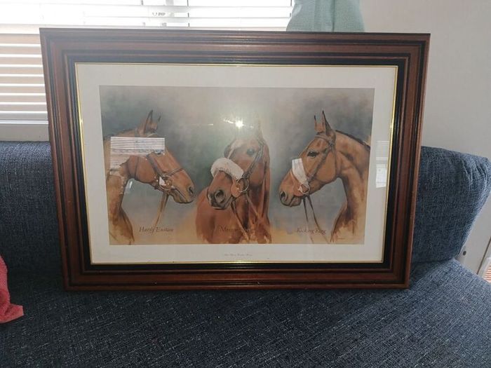 The Three Winter Kings" Framed Horse Racing Print (Hardy Eustace, Moscow Flyer, Kicking King)