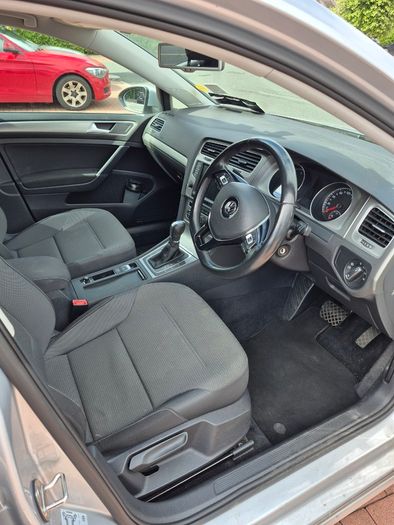 2014 Volkswagen Golf, 1.2L petrol. 83,500km
