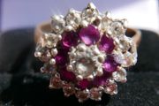 9K Gold Ruby and Gemstone Set Floral Motif Ladies Cluster Ring Set in 9 Carat Yellow Gold 375 Ring Size P - 3,76g