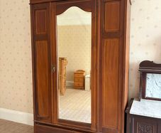 Edwardian inlaid mahogany wardrobe