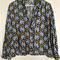 Zara floral blouse Size S