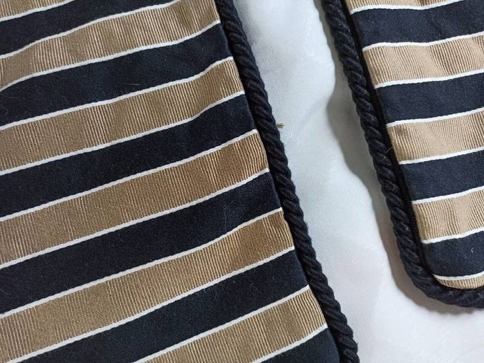 3 X Cushion covers