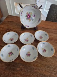 Vintage Bernadotte Czechoslovakia Porcelain 7-Piece Dessert/Fruit Bowl Set