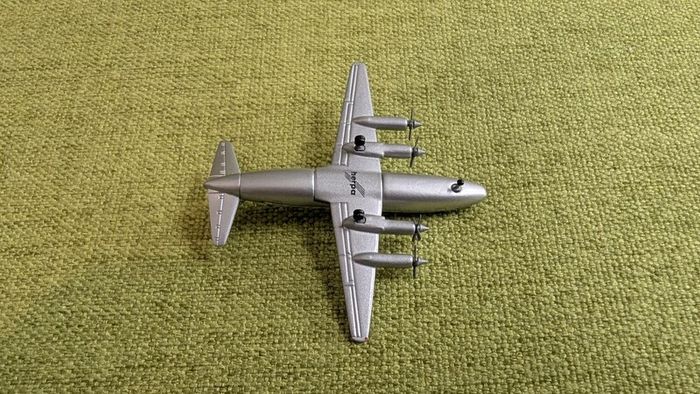 Diecast Aircraft Model, Aer Lingus - Vickers Viscount V-808 airplane, by HERPA, NEW