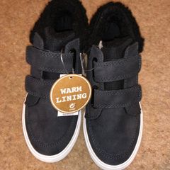 boys shoes