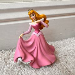 Disney Princess Figurine Aurora approx. 10 cm.  Sleeping Beauty Cake Topper Used Please see photos