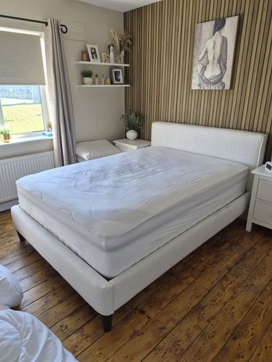 Double bed Base