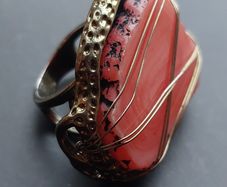 Dress ring