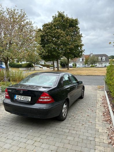 Mercedes C180