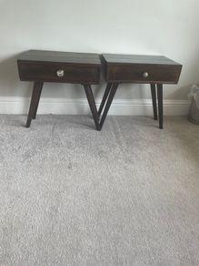 Two bedside lockers
