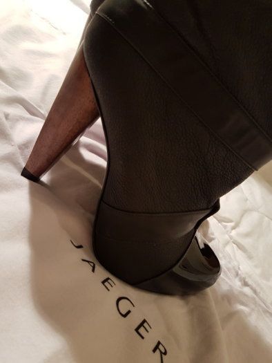 JAEGER Black Patent LEATHER Ankle Boots