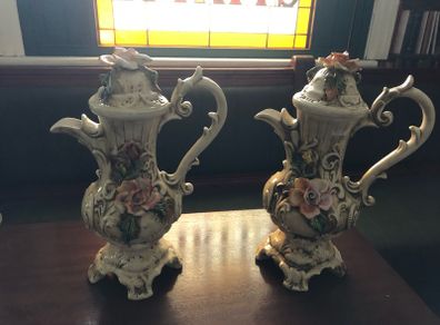 pitcher vase