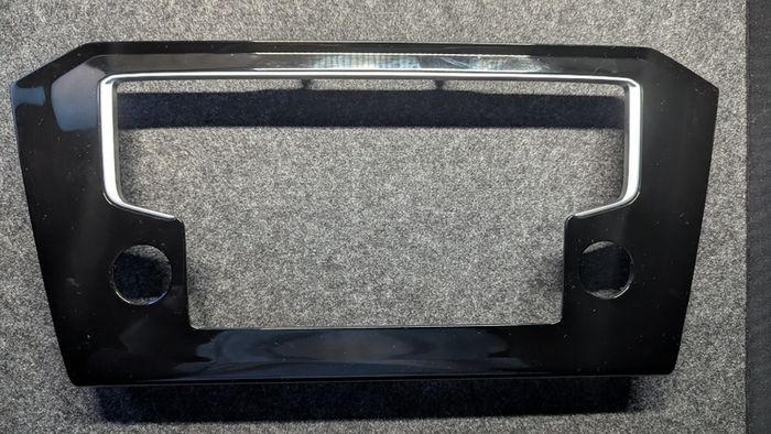 VW Passat B8 (3G) 6.5-Inch Infotainment Screen / Display Unit