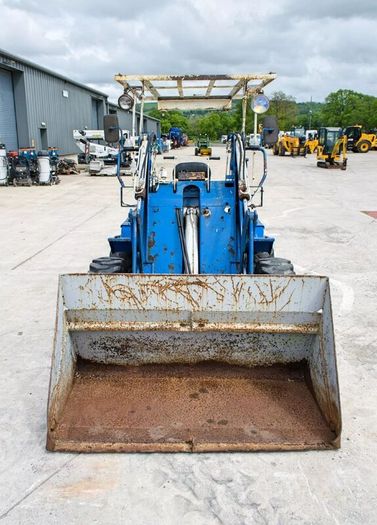 Komatsu SK07 diesel skid steer loader