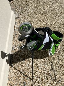 Wilson Deep red junior clubs