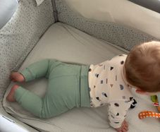 Chicco next2me bedside cot