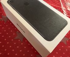 Empty box for iPhone 7