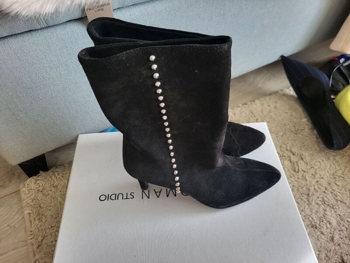 black suede boots - rwduced