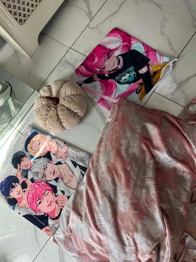 Free take away kids toys/room items