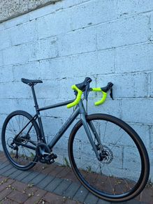 Vitus Zenium Carbon Disc Road Bike