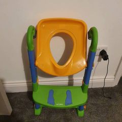 Toilet step potty training