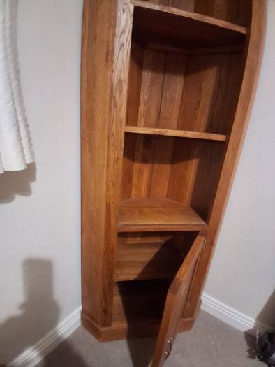 Corner Display Unit