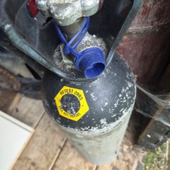 Welding gas bottles BOC