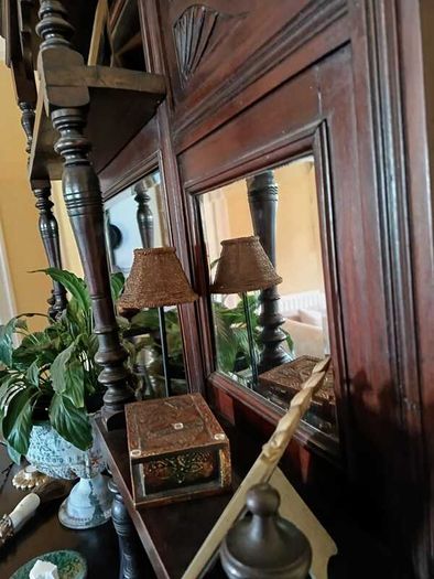 Victorian Mirror Sideboard ( Chiffoniere)