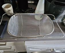 Kitchen sink strainer