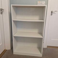 bookshelf - free to take away