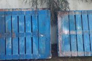 blue pallets