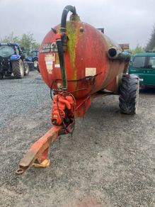 V tank