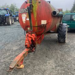 V tank