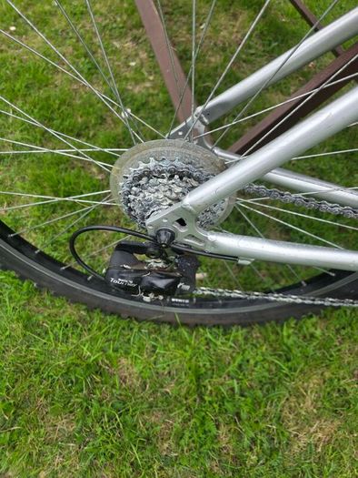 Giant Rock Ladies Mountain Bike 21 Speed