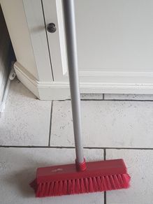 Soft bristle brush
