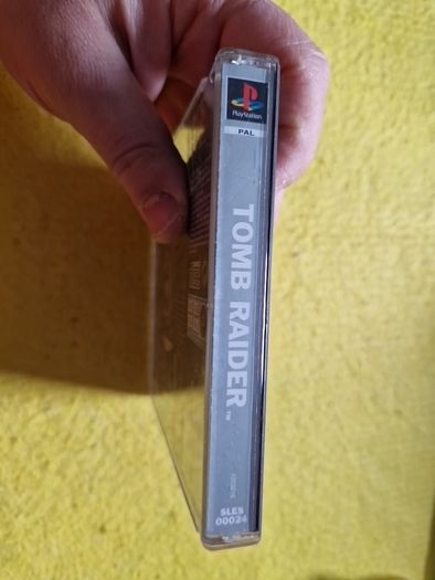 Tomb raider PlayStation1 ps1 PlayStation2 ps2 games Original