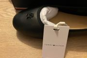 Tommy Hilfiger leather ballerina