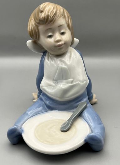 Nao by Lladro