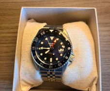 Seiko 5 GMT
