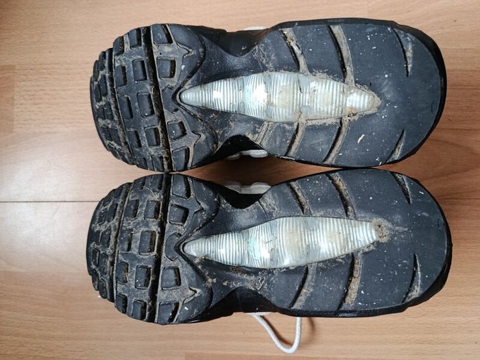 Nike Air Max 95 Hyper Turquoise Size UK 4