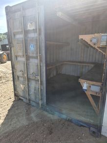 Container