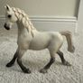 2013 Schleich White Arabian Mare approx 4" Horse Pink Braids D-73527 Used Please see pictures Image 9